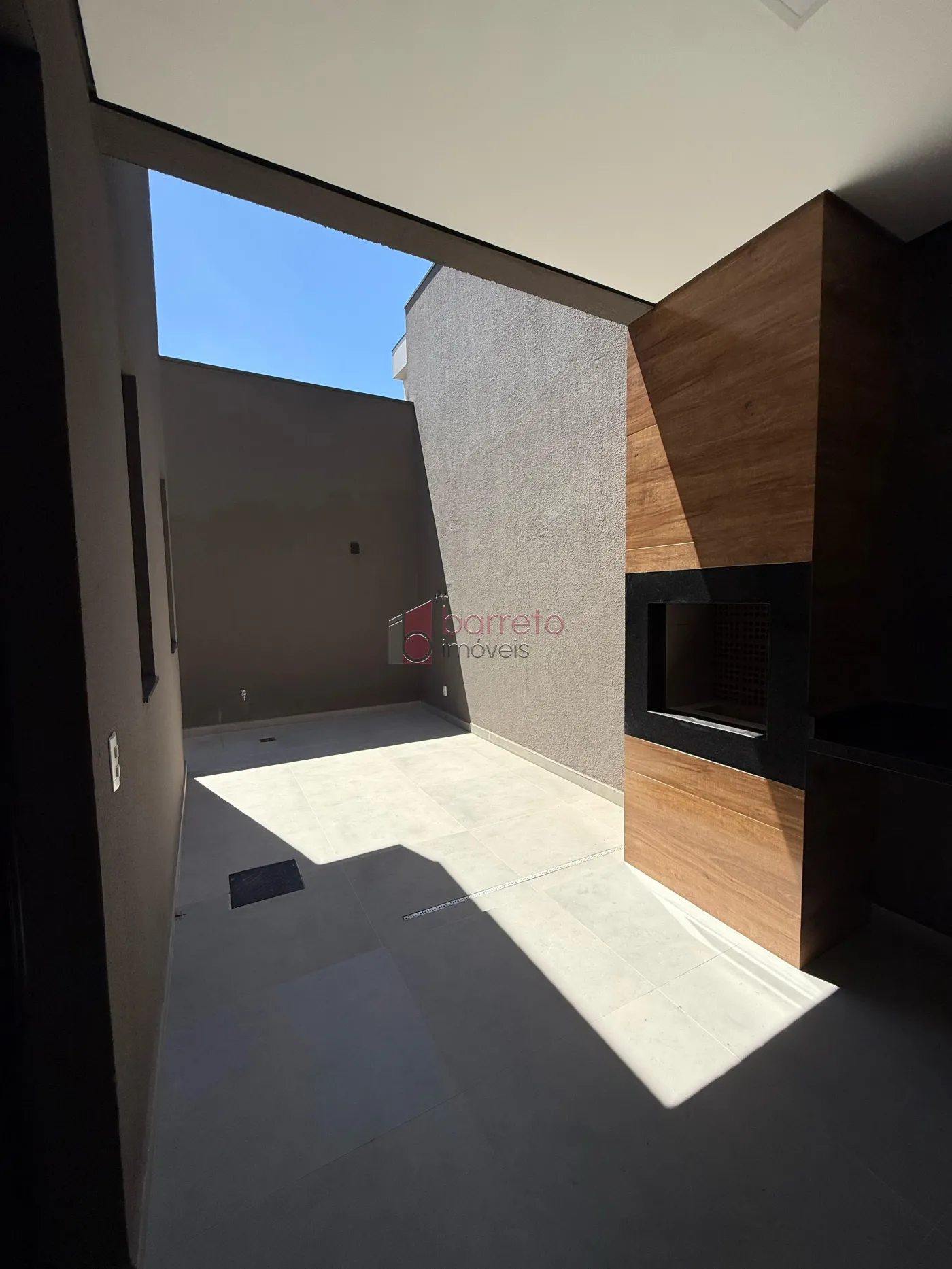 CASA À VENDA NO CONDOMÍNIO RESERVA DA MATA EM JUNDIAÍ/SP