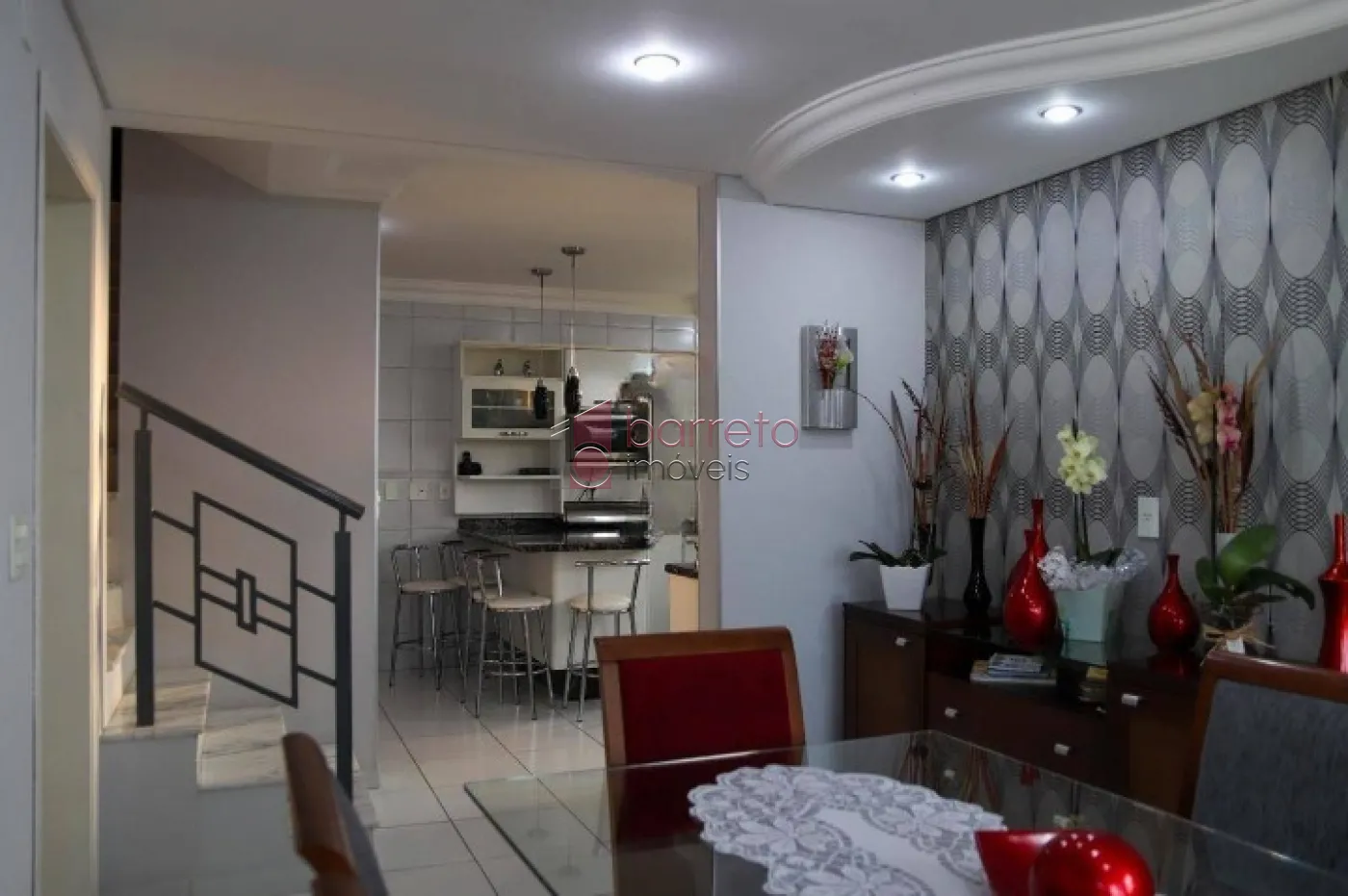 CASA À VENDA EM CONDOMÍNIO DE ALTO PADRÃO, NO BAIRRO DE JUNDIAÍ MIRIM, JUNDIAÍ – SP