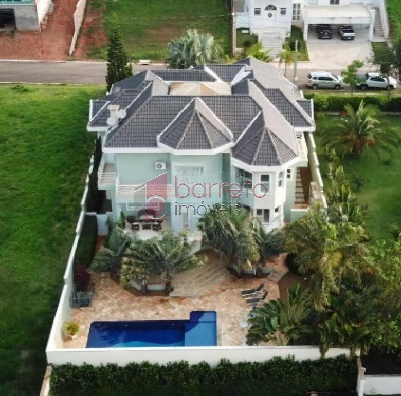 CASA À VENDA EM CONDOMÍNIO DE ALTO PADRÃO, NO BAIRRO DE JUNDIAÍ MIRIM, JUNDIAÍ – SP