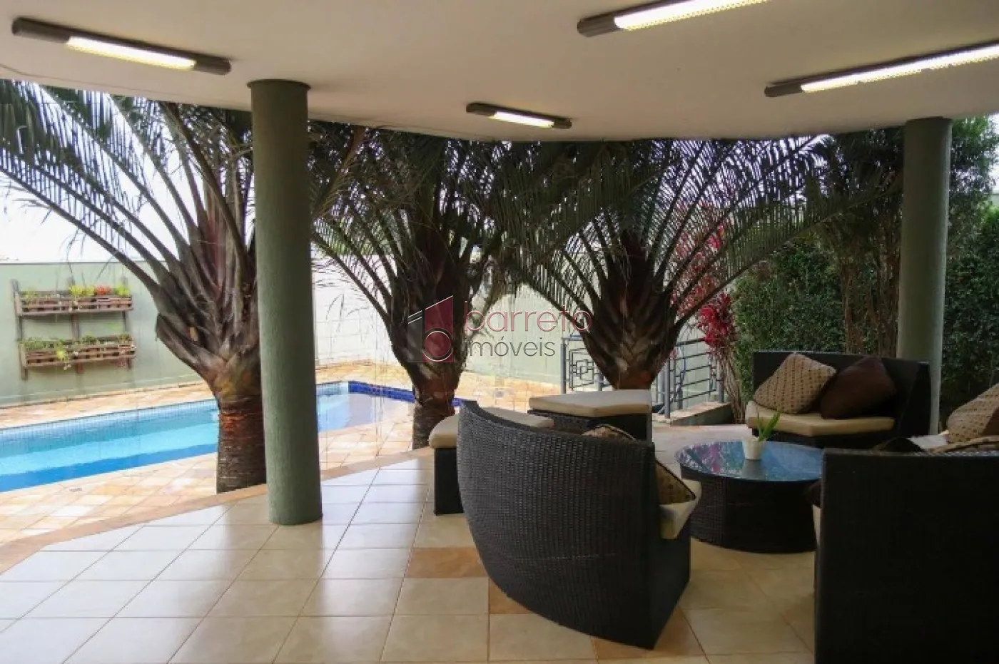 CASA À VENDA EM CONDOMÍNIO DE ALTO PADRÃO, NO BAIRRO DE JUNDIAÍ MIRIM, JUNDIAÍ – SP