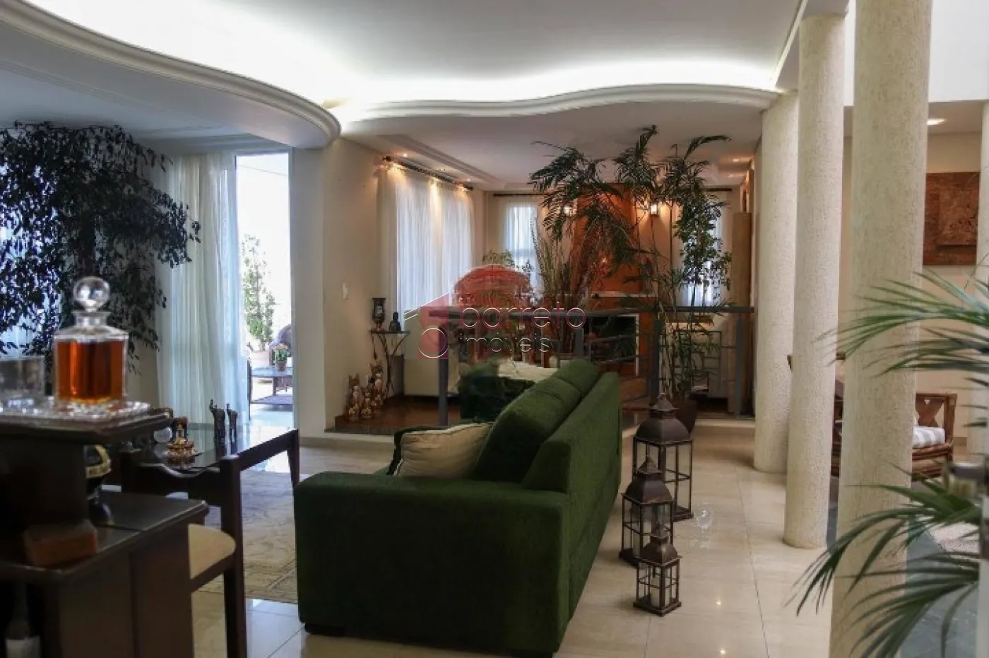 CASA À VENDA EM CONDOMÍNIO DE ALTO PADRÃO, NO BAIRRO DE JUNDIAÍ MIRIM, JUNDIAÍ – SP