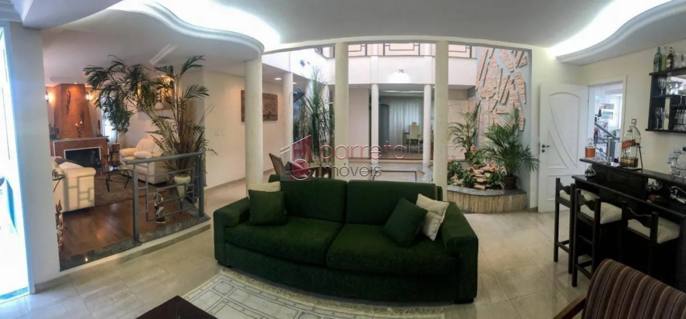 CASA À VENDA EM CONDOMÍNIO DE ALTO PADRÃO, NO BAIRRO DE JUNDIAÍ MIRIM, JUNDIAÍ – SP