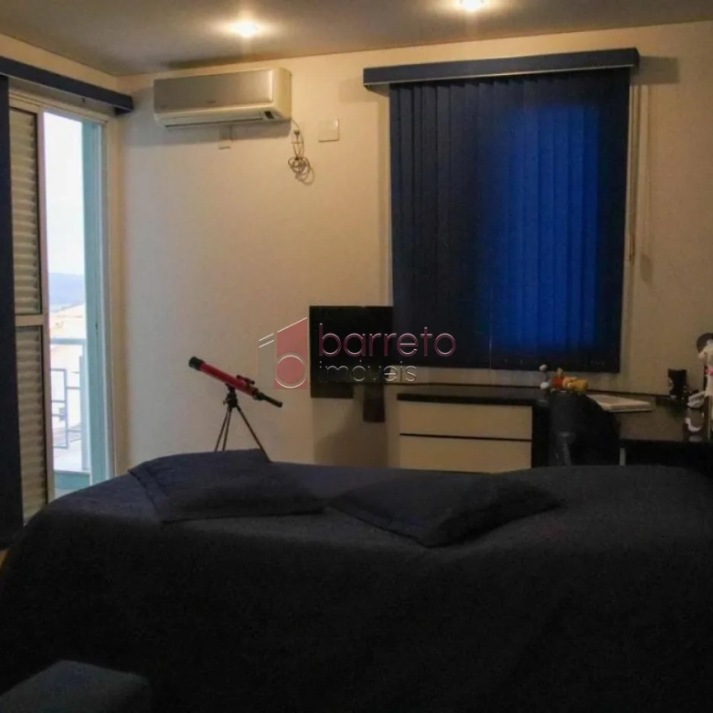 CASA À VENDA EM CONDOMÍNIO DE ALTO PADRÃO, NO BAIRRO DE JUNDIAÍ MIRIM, JUNDIAÍ – SP