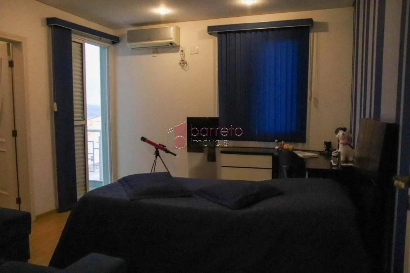 CASA À VENDA EM CONDOMÍNIO DE ALTO PADRÃO, NO BAIRRO DE JUNDIAÍ MIRIM, JUNDIAÍ – SP
