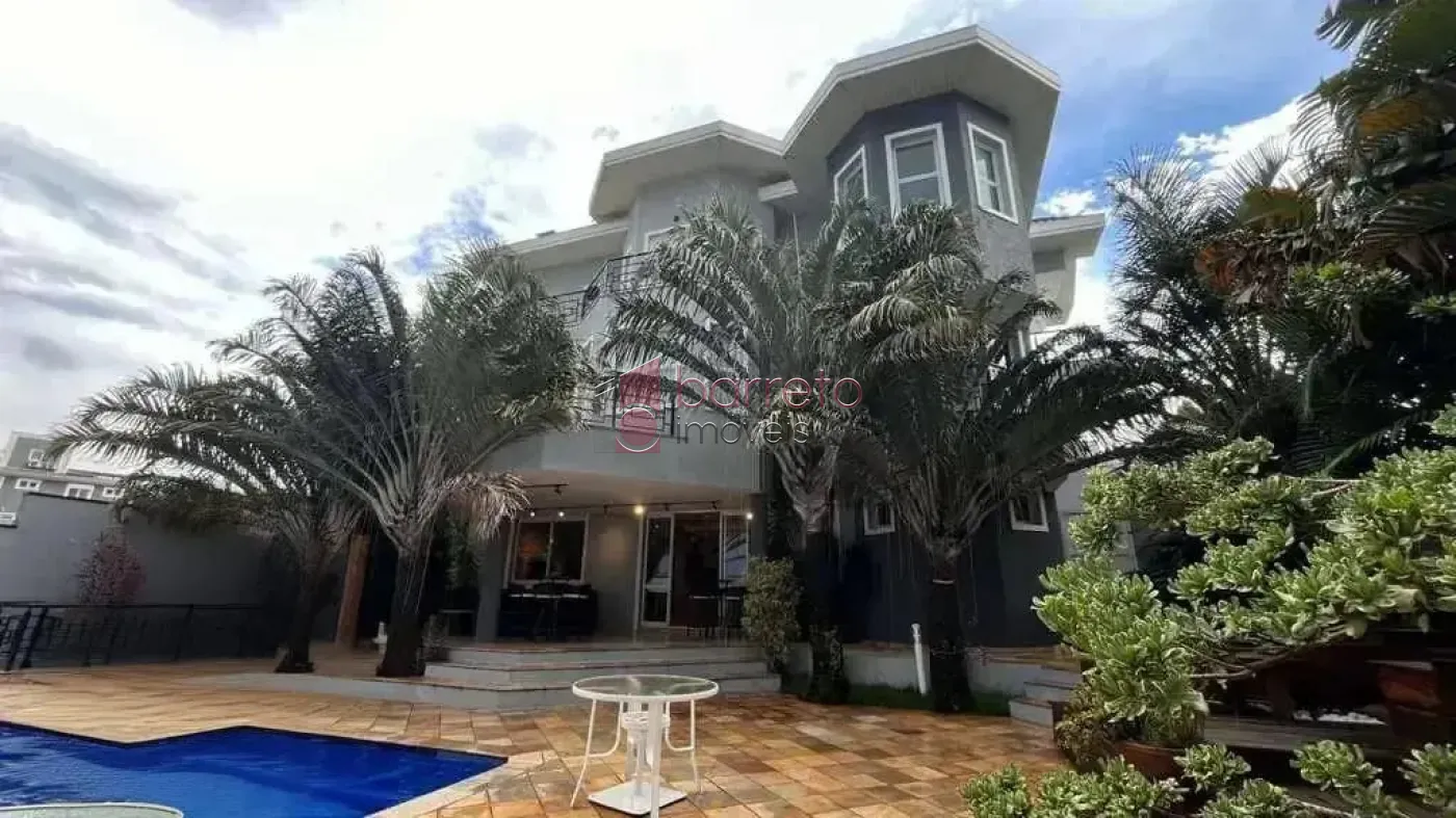 CASA À VENDA EM CONDOMÍNIO DE ALTO PADRÃO, NO BAIRRO DE JUNDIAÍ MIRIM, JUNDIAÍ – SP