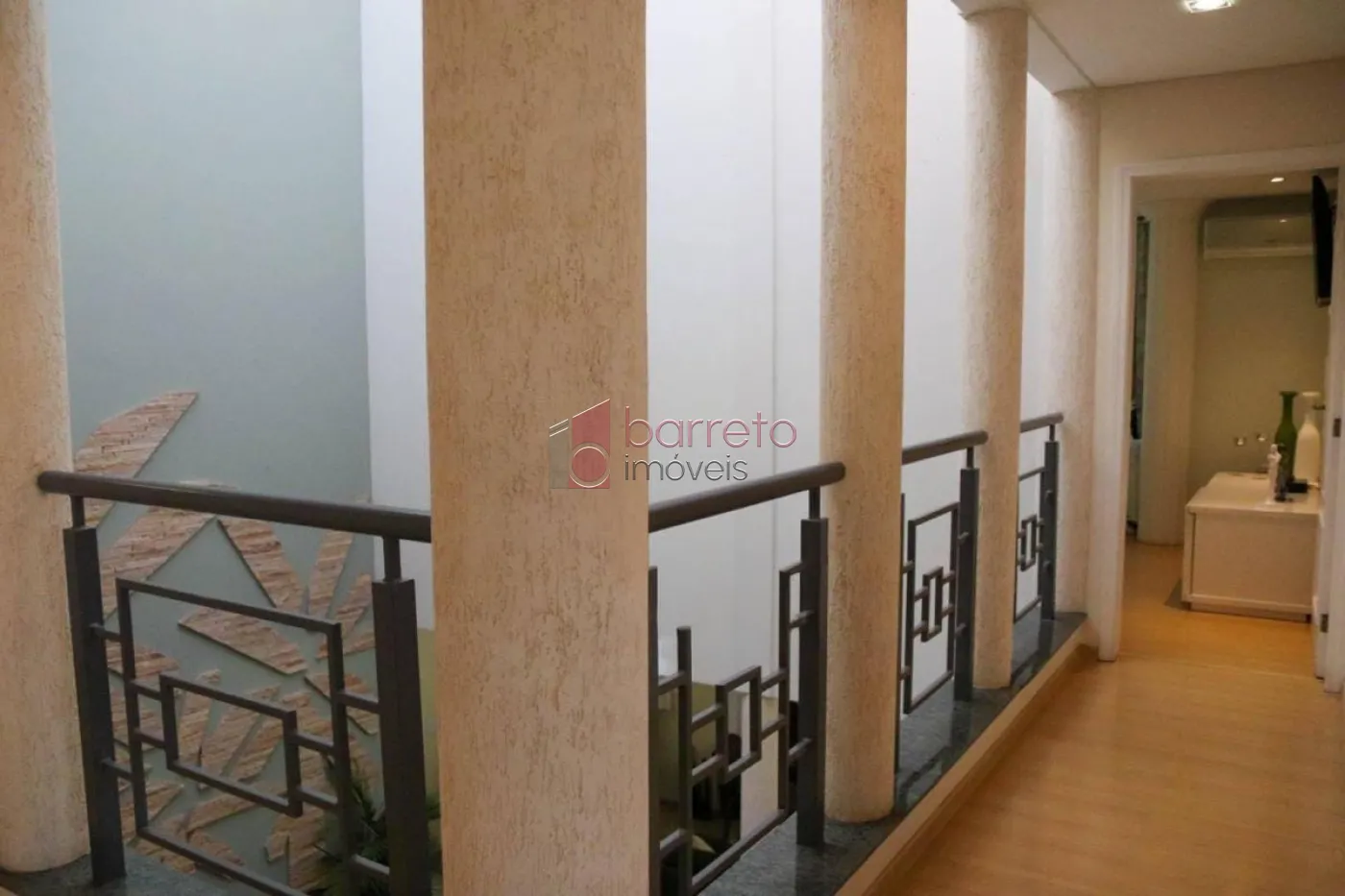 CASA À VENDA EM CONDOMÍNIO DE ALTO PADRÃO, NO BAIRRO DE JUNDIAÍ MIRIM, JUNDIAÍ – SP