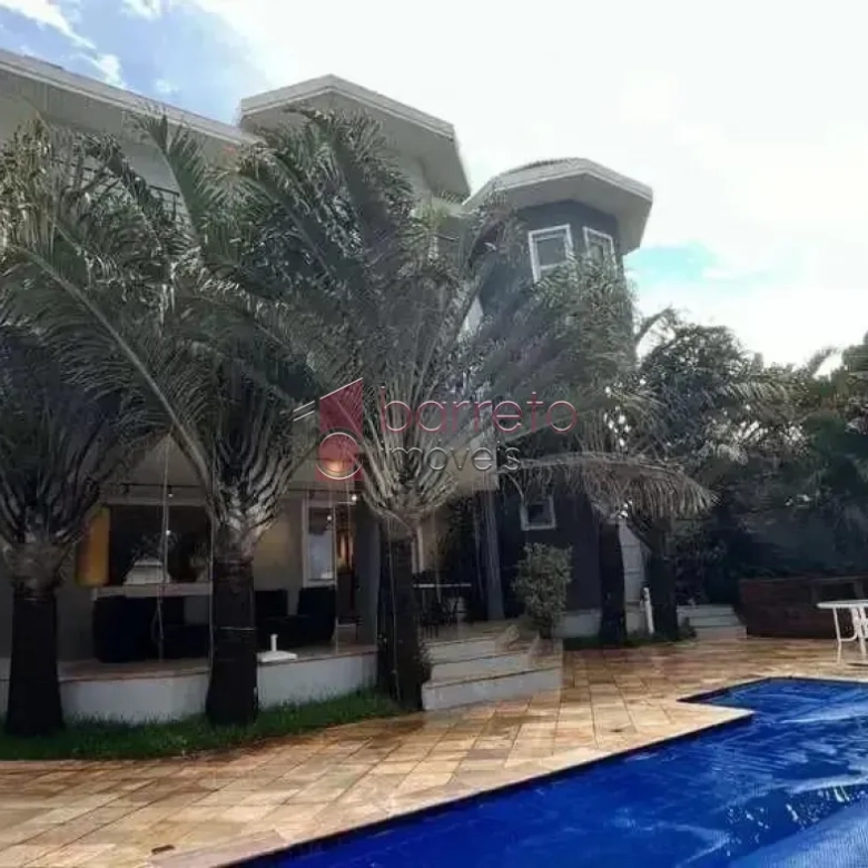 CASA À VENDA EM CONDOMÍNIO DE ALTO PADRÃO, NO BAIRRO DE JUNDIAÍ MIRIM, JUNDIAÍ – SP
