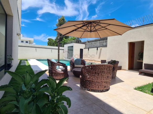 SOBRADO PARA VENDA NO RESIDENCIAL TERRAS DE JUNDIAÍ – JUNDIAÍ/SP