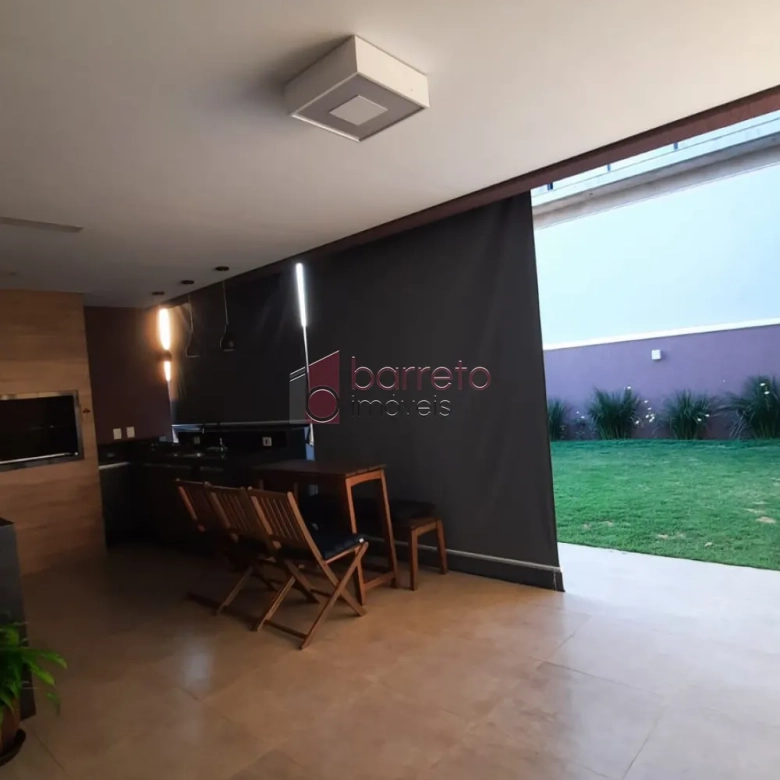 SOBRADO PARA LOCAÇÃO E VENDA NO CONDOMÍNIO TERRAS DE JUNDIAÍ NO CAXAMBU – JUNDIAÍ/SP
