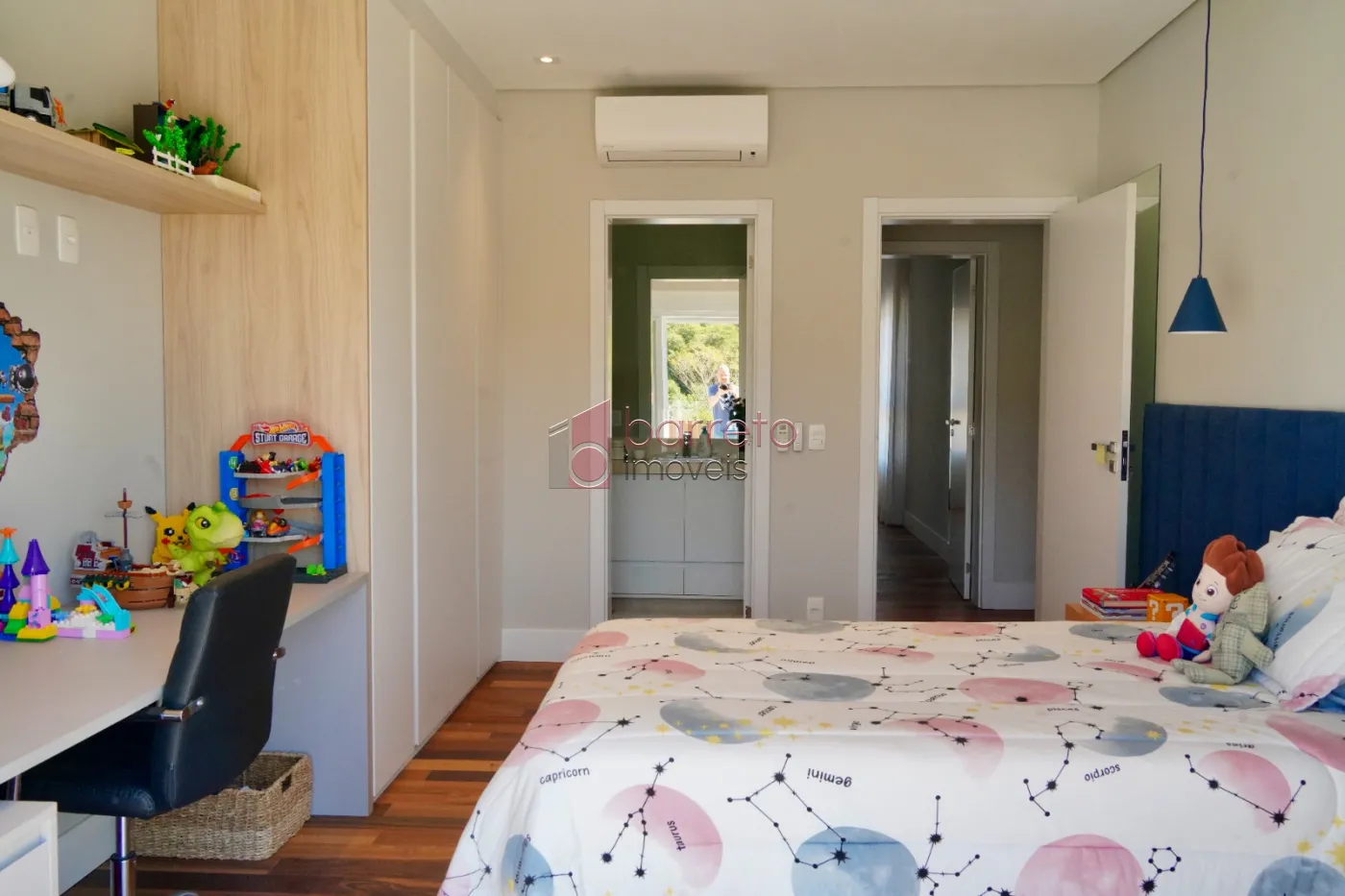 CASA COM 05 SUÍTES À VENDA NO CONDOMÍNIO ALPHAVILLE I EM JUNDIAÍ/SP