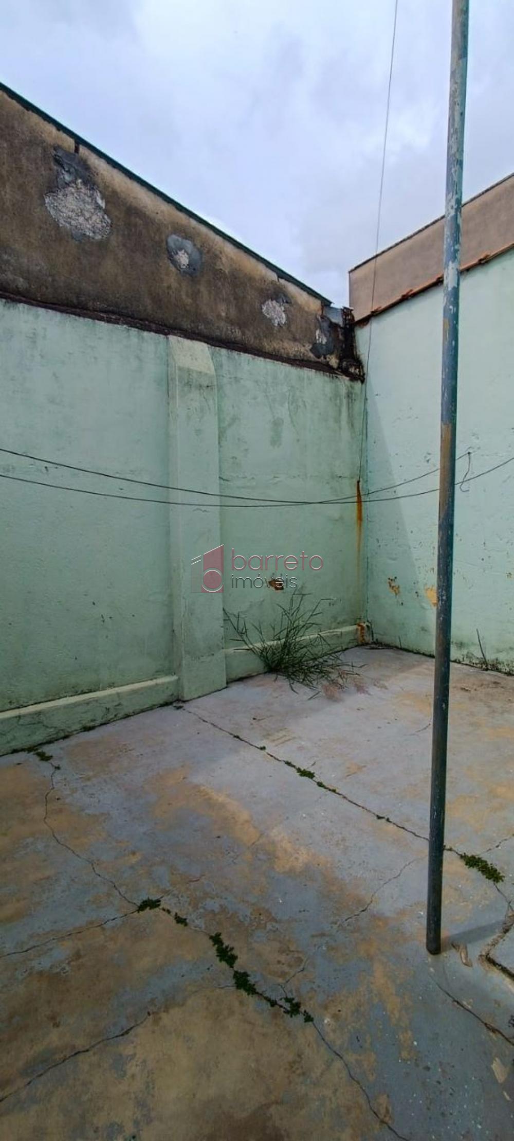 CASA À VENDA NO BAIRRO ANHANGABAÚ EM JUNDIAÍ/SP