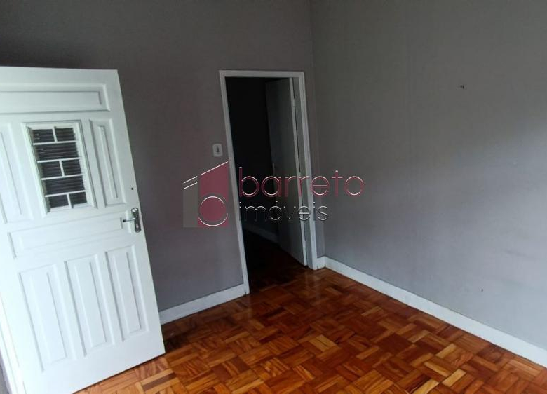 CASA À VENDA NO BAIRRO ANHANGABAÚ EM JUNDIAÍ/SP