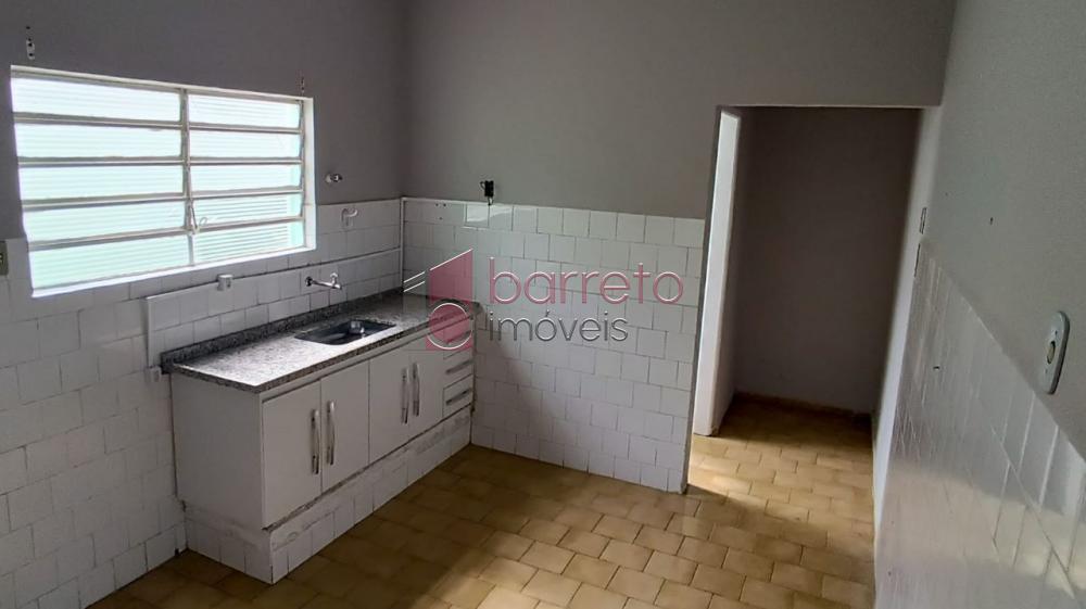 CASA À VENDA NO BAIRRO ANHANGABAÚ EM JUNDIAÍ/SP