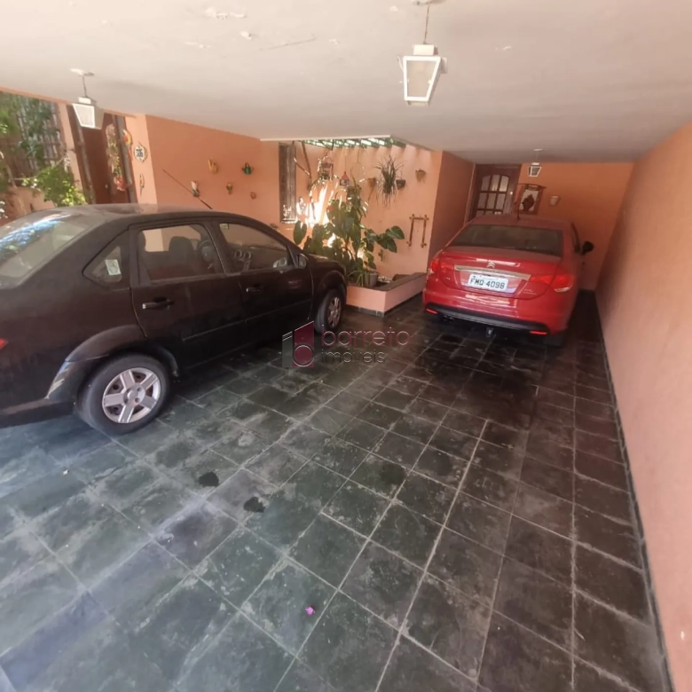 CASA TÉRREA PARA VENDA NO JARDIM CAXAMBU – JUNDIAÍ/SP