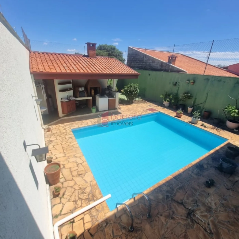 CASA TÉRREA PARA VENDA NO JARDIM CAXAMBU – JUNDIAÍ/SP