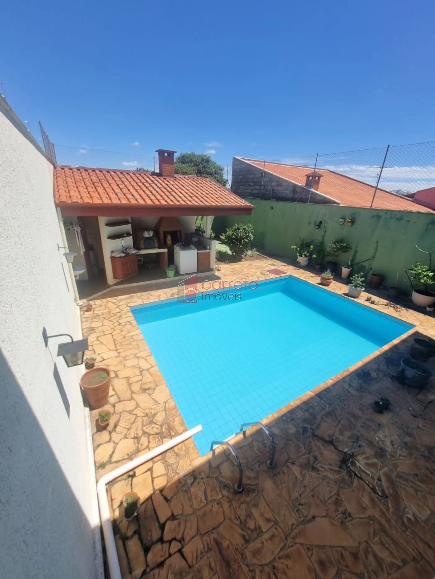 CASA TÉRREA PARA VENDA NO JARDIM CAXAMBU – JUNDIAÍ/SP