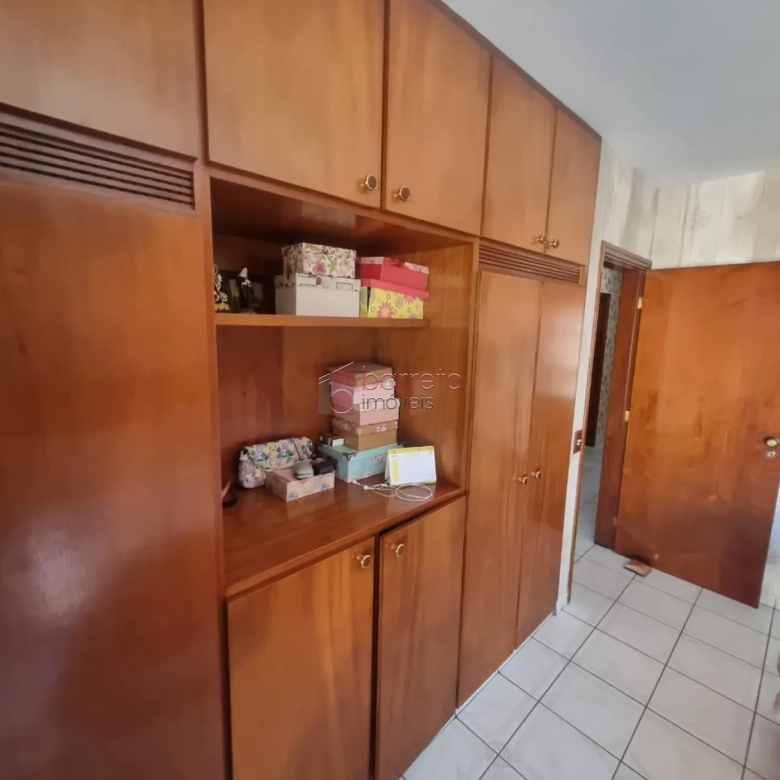 CASA TÉRREA PARA VENDA NO JARDIM CAXAMBU – JUNDIAÍ/SP