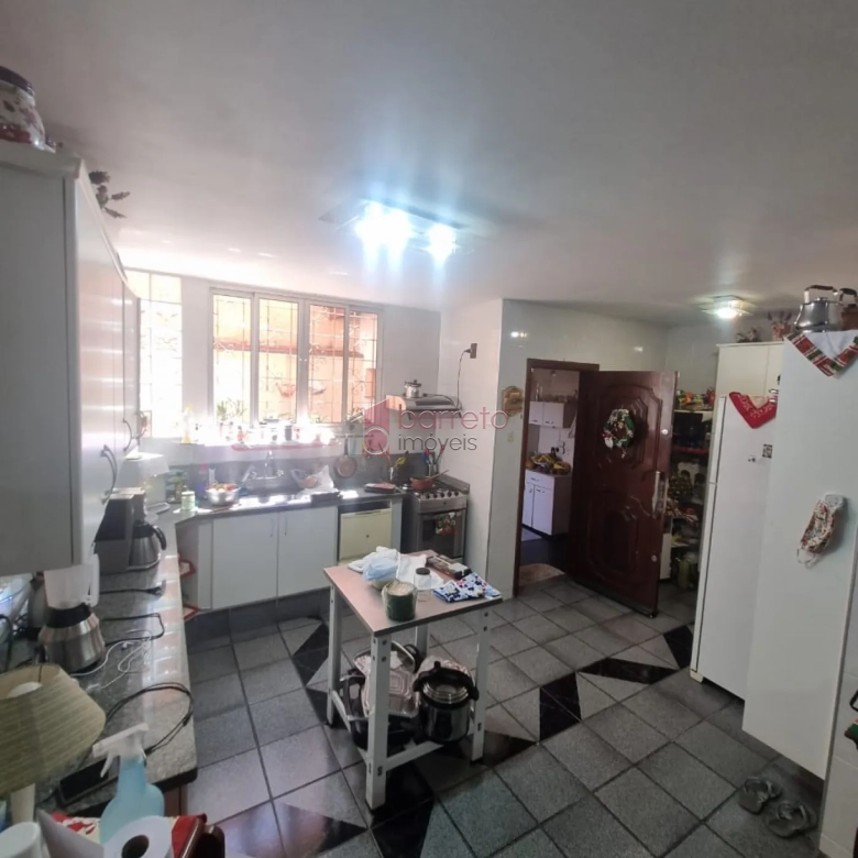 CASA TÉRREA PARA VENDA NO JARDIM CAXAMBU – JUNDIAÍ/SP