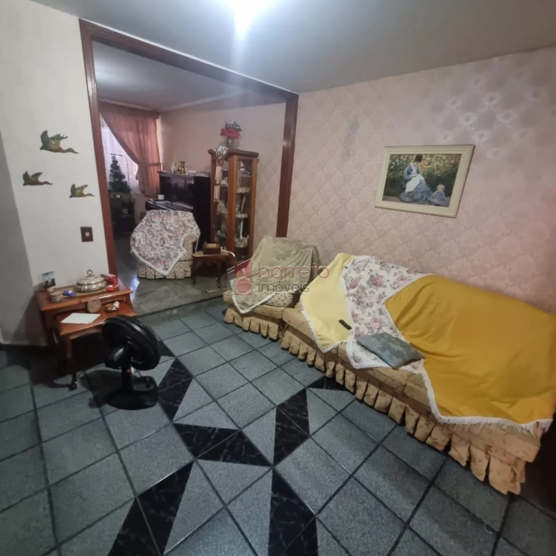 CASA TÉRREA PARA VENDA NO JARDIM CAXAMBU – JUNDIAÍ/SP