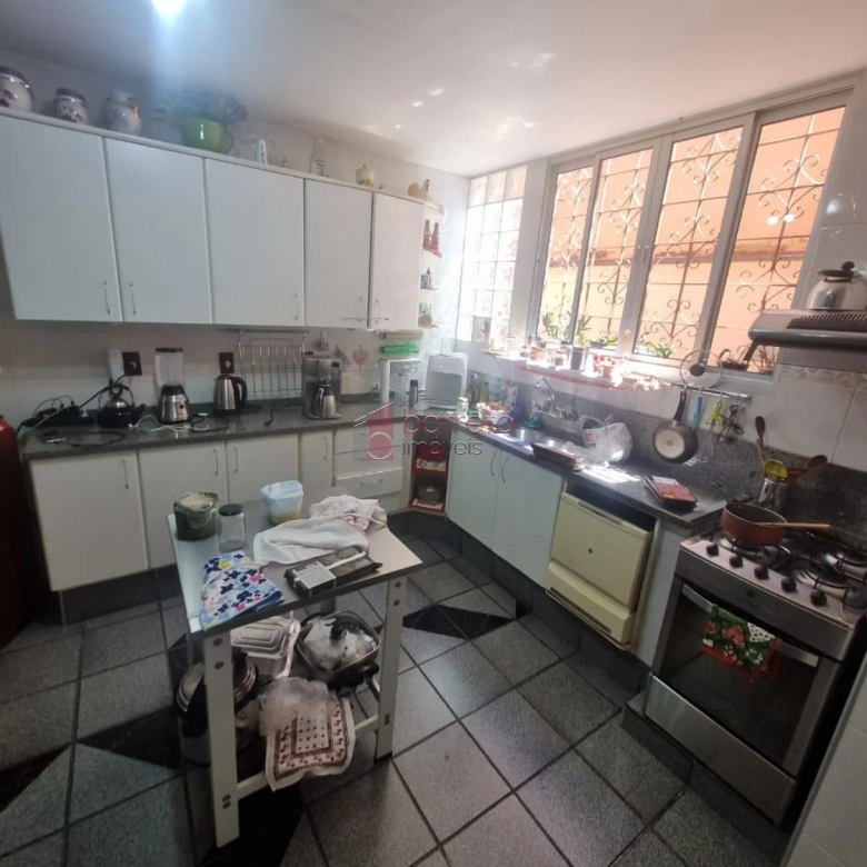 CASA TÉRREA PARA VENDA NO JARDIM CAXAMBU – JUNDIAÍ/SP