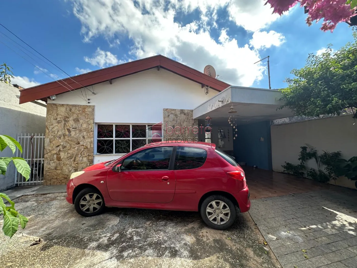 CASA À VENDA NO BAIRRO CAXAMBÚ EM JUNDIAÍ/SP