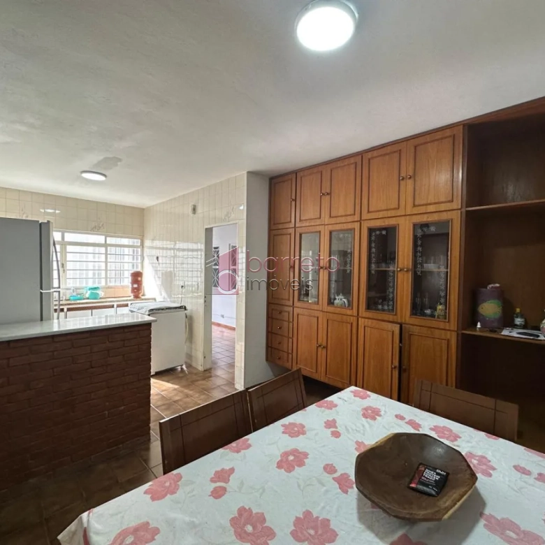 CASA À VENDA NO BAIRRO CAXAMBÚ EM JUNDIAÍ/SP