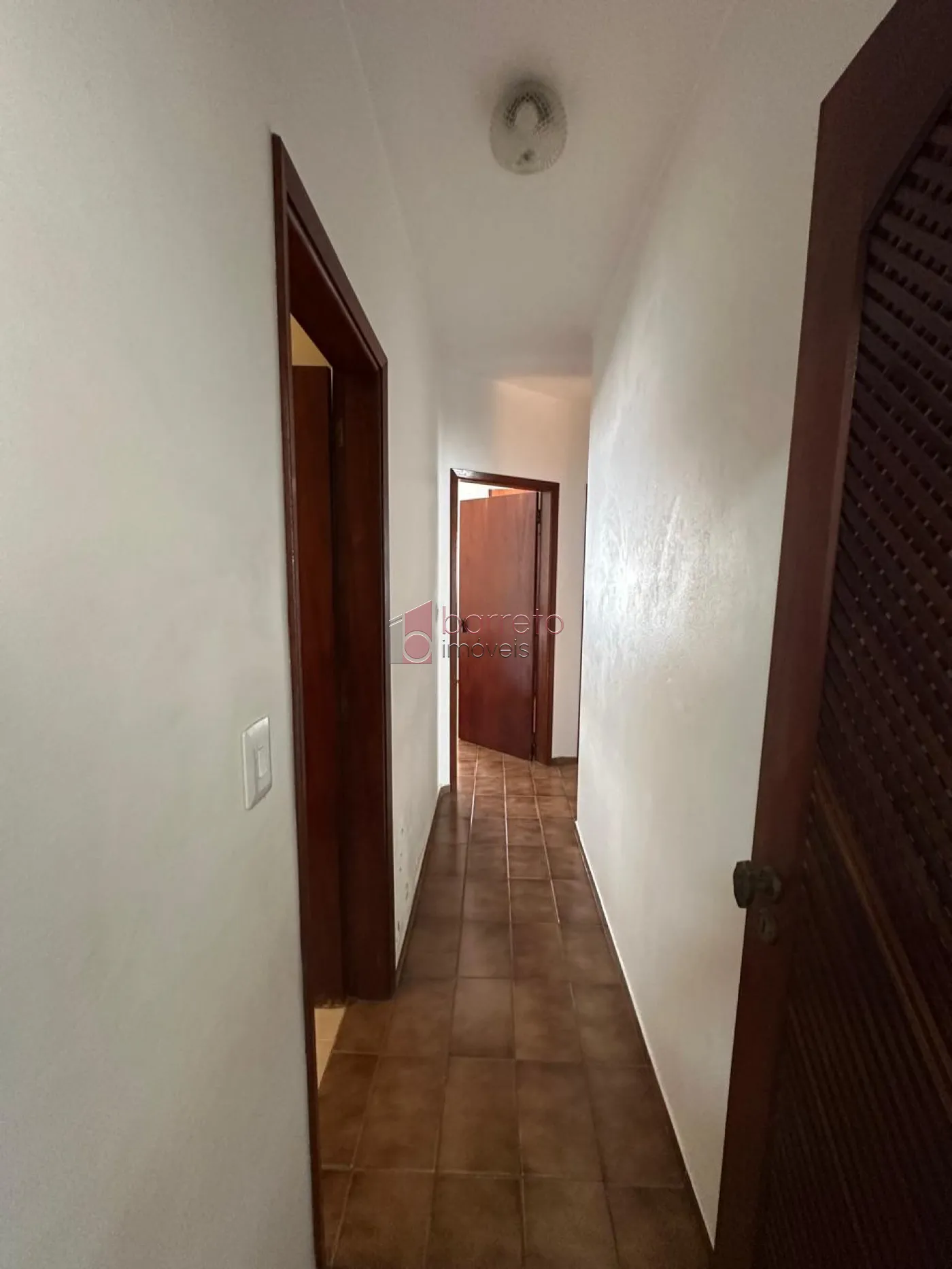 CASA À VENDA NO BAIRRO CAXAMBÚ EM JUNDIAÍ/SP