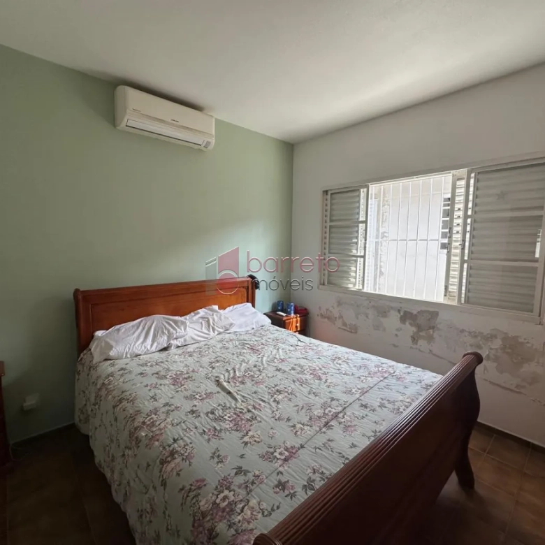 CASA À VENDA NO BAIRRO CAXAMBÚ EM JUNDIAÍ/SP