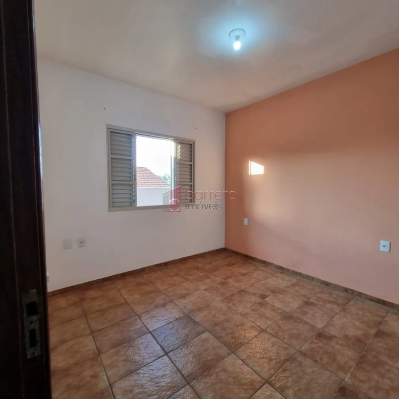 CASA COM EDÍCULA PARA VENDA NO BAIRRO CAXAMBU – JUNDIAÍ/SP