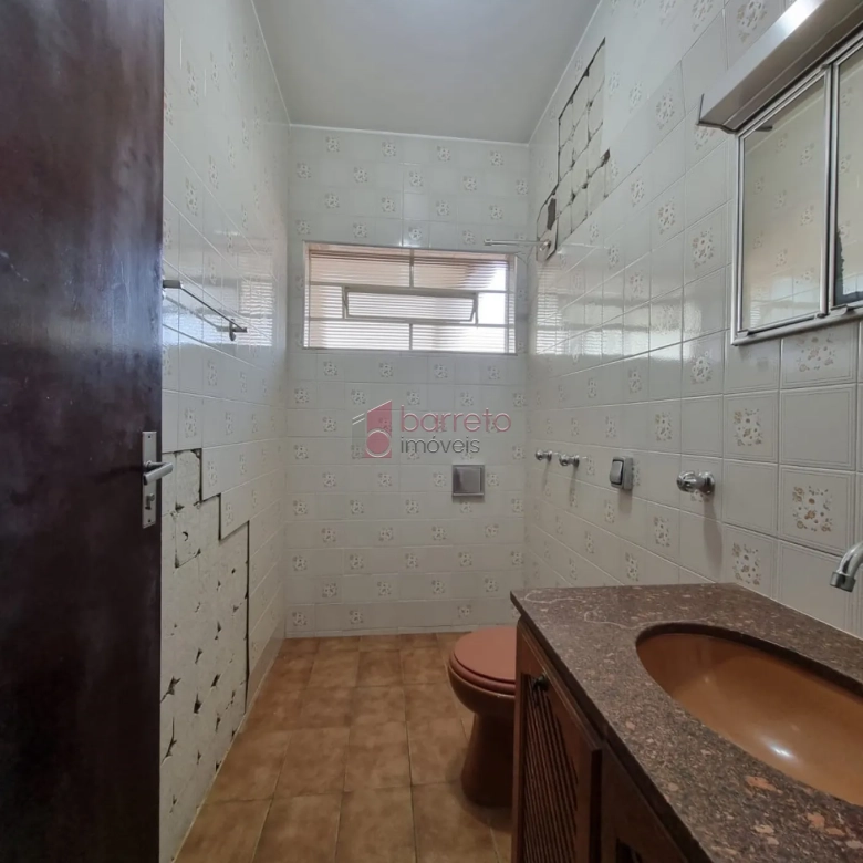 CASA COM EDÍCULA PARA VENDA NO BAIRRO CAXAMBU – JUNDIAÍ/SP