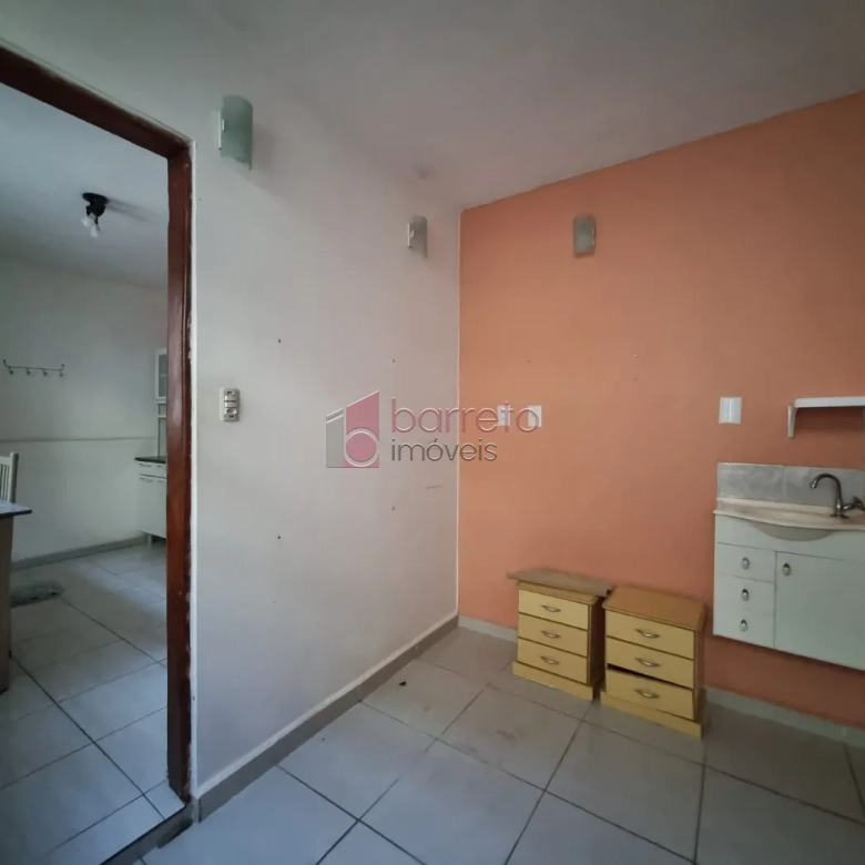 CASA COM EDÍCULA PARA VENDA NO BAIRRO CAXAMBU – JUNDIAÍ/SP