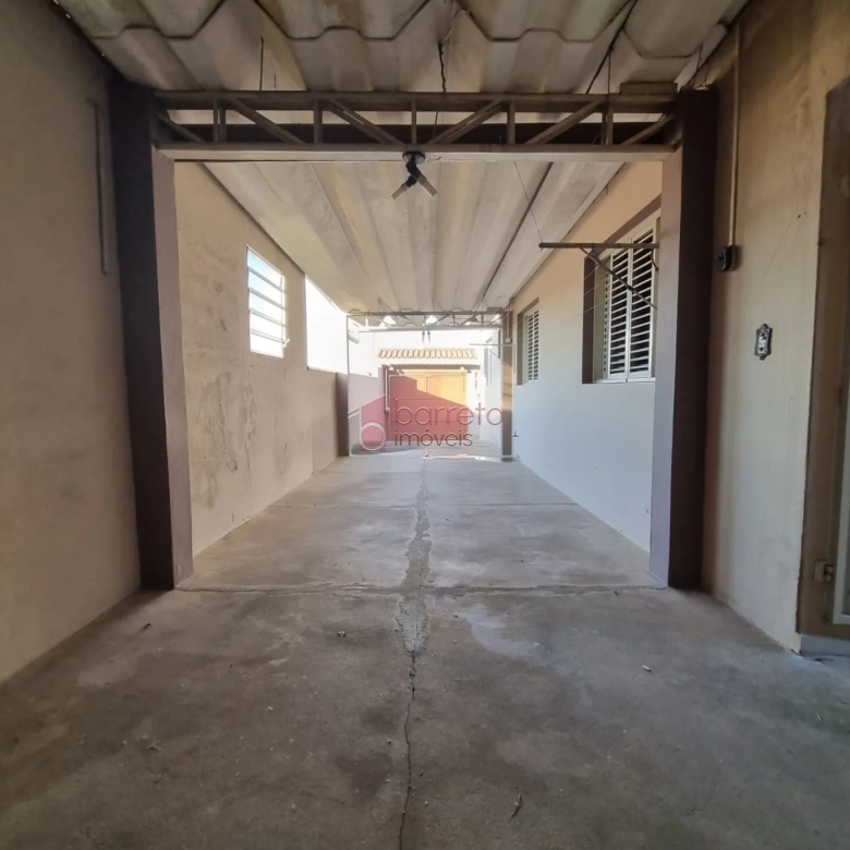 CASA COM EDÍCULA PARA VENDA NO BAIRRO CAXAMBU – JUNDIAÍ/SP