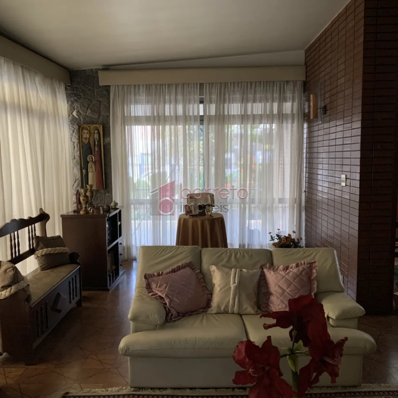 CASA COMERCIAL PARA VENDA OU LOCAÇÃO NO CENTRO – JUNDIAÍ/SP