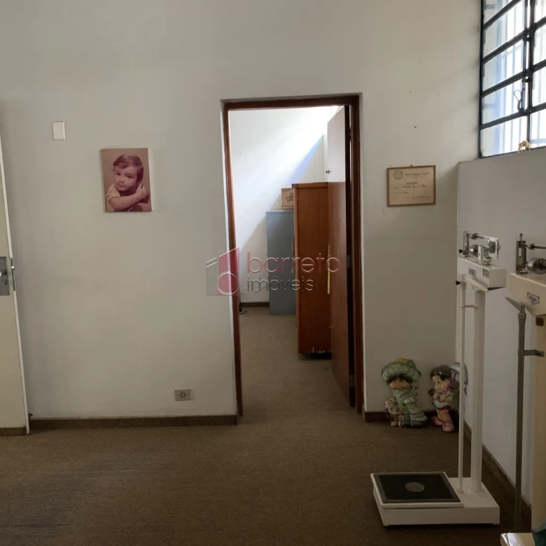 CASA COMERCIAL PARA VENDA OU LOCAÇÃO NO CENTRO – JUNDIAÍ/SP