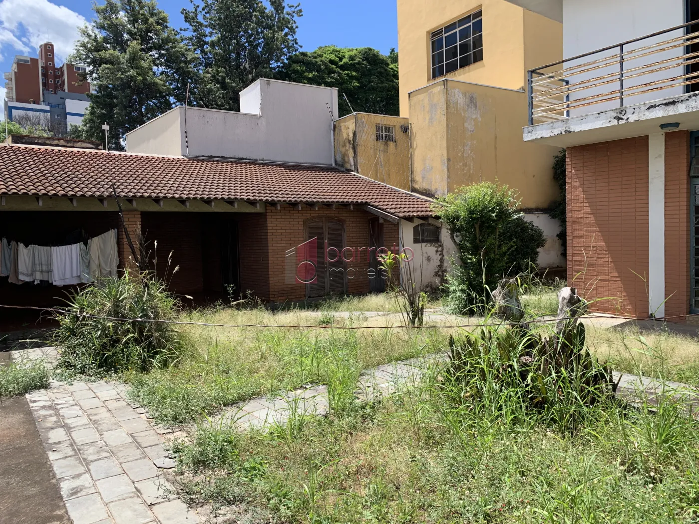 CASA COMERCIAL PARA VENDA OU LOCAÇÃO NO CENTRO – JUNDIAÍ/SP
