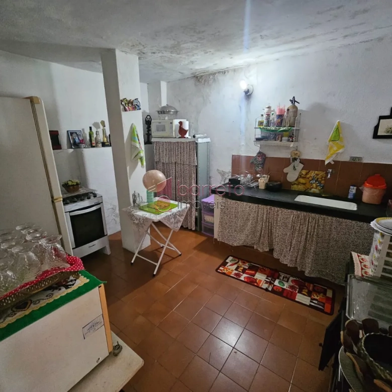 CASA À VENDA NO CENTRO DE JUNDIAÍ/SP