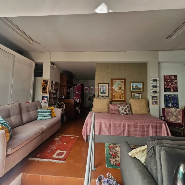 CASA À VENDA NO CENTRO DE JUNDIAÍ/SP
