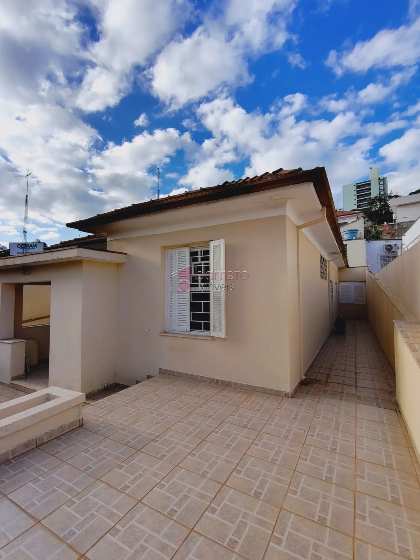CASA À VENDA NO BAIRRO CHÁCARA URBANA EM JUNDIAÍ/SP