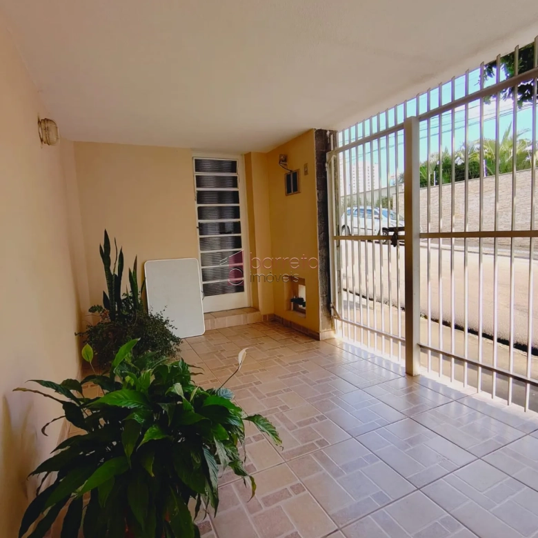 CASA À VENDA NO BAIRRO CHÁCARA URBANA EM JUNDIAÍ/SP