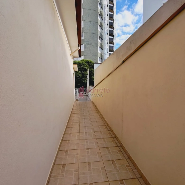CASA À VENDA NO BAIRRO CHÁCARA URBANA EM JUNDIAÍ/SP