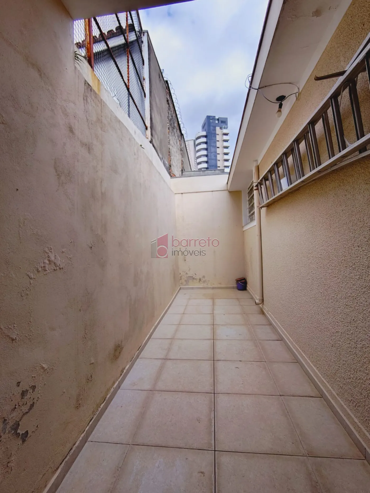 CASA À VENDA NO BAIRRO CHÁCARA URBANA EM JUNDIAÍ/SP