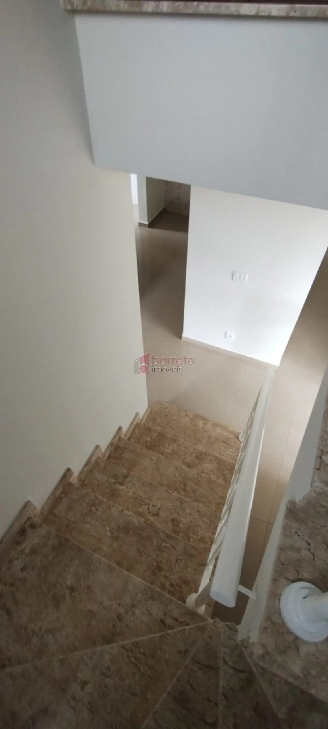 CASA À VENDA NO BAIRRO CIDADE NOVA EM JUNDIAÍ/SP