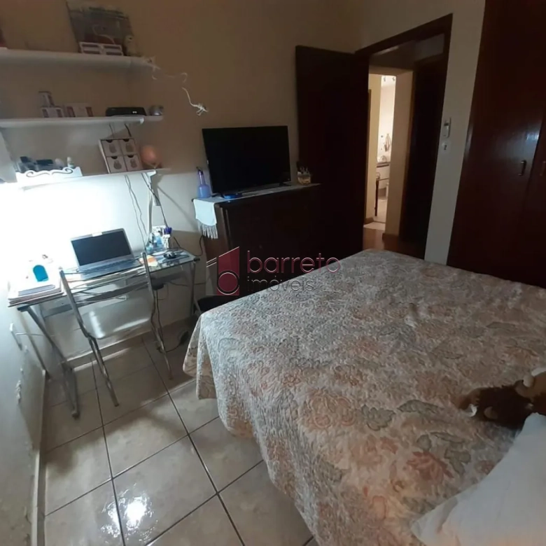 CASA À VENDA NO BAIRRO CIDADE NOVA EM JUNDIAÍ/SP