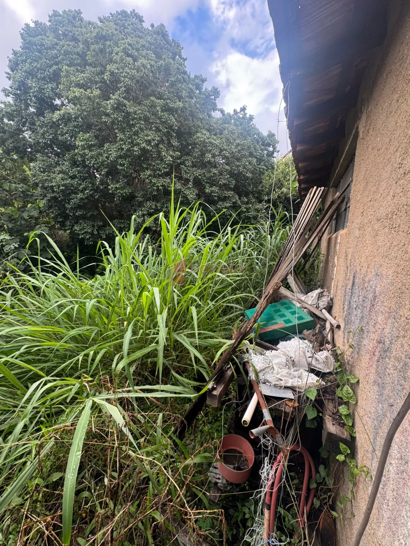 CASA COMERCIAL E RESIDENCIAL À VENDA NO BAIRRO COLÔNIA EM JUNDIAI/SP