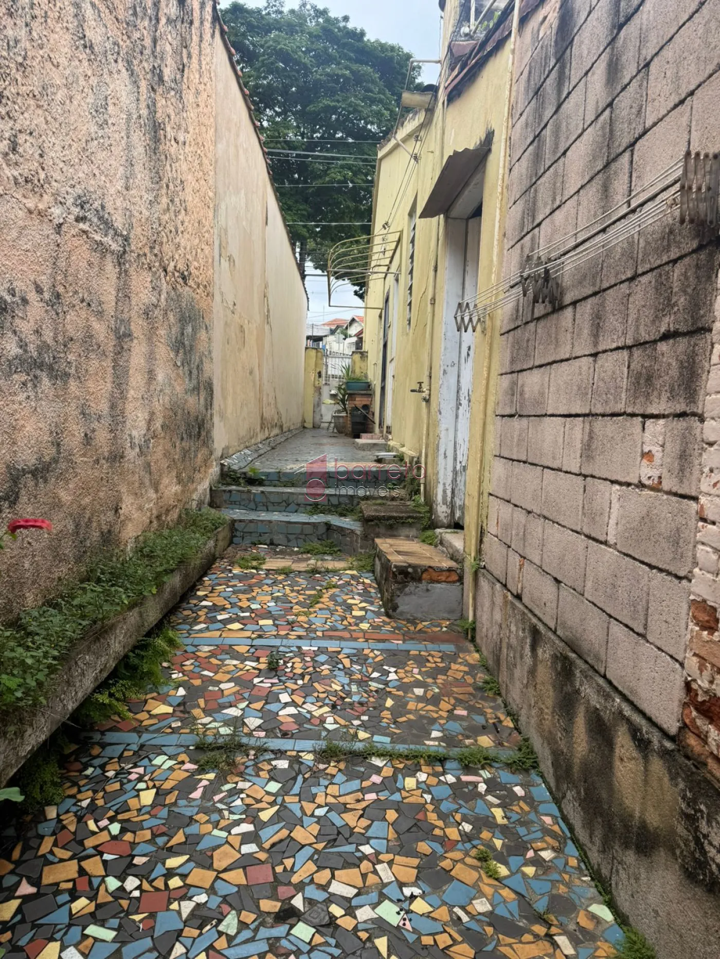 CASA COMERCIAL E RESIDENCIAL À VENDA NO BAIRRO COLÔNIA EM JUNDIAI/SP