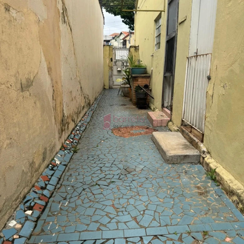 CASA COMERCIAL E RESIDENCIAL À VENDA NO BAIRRO COLÔNIA EM JUNDIAI/SP