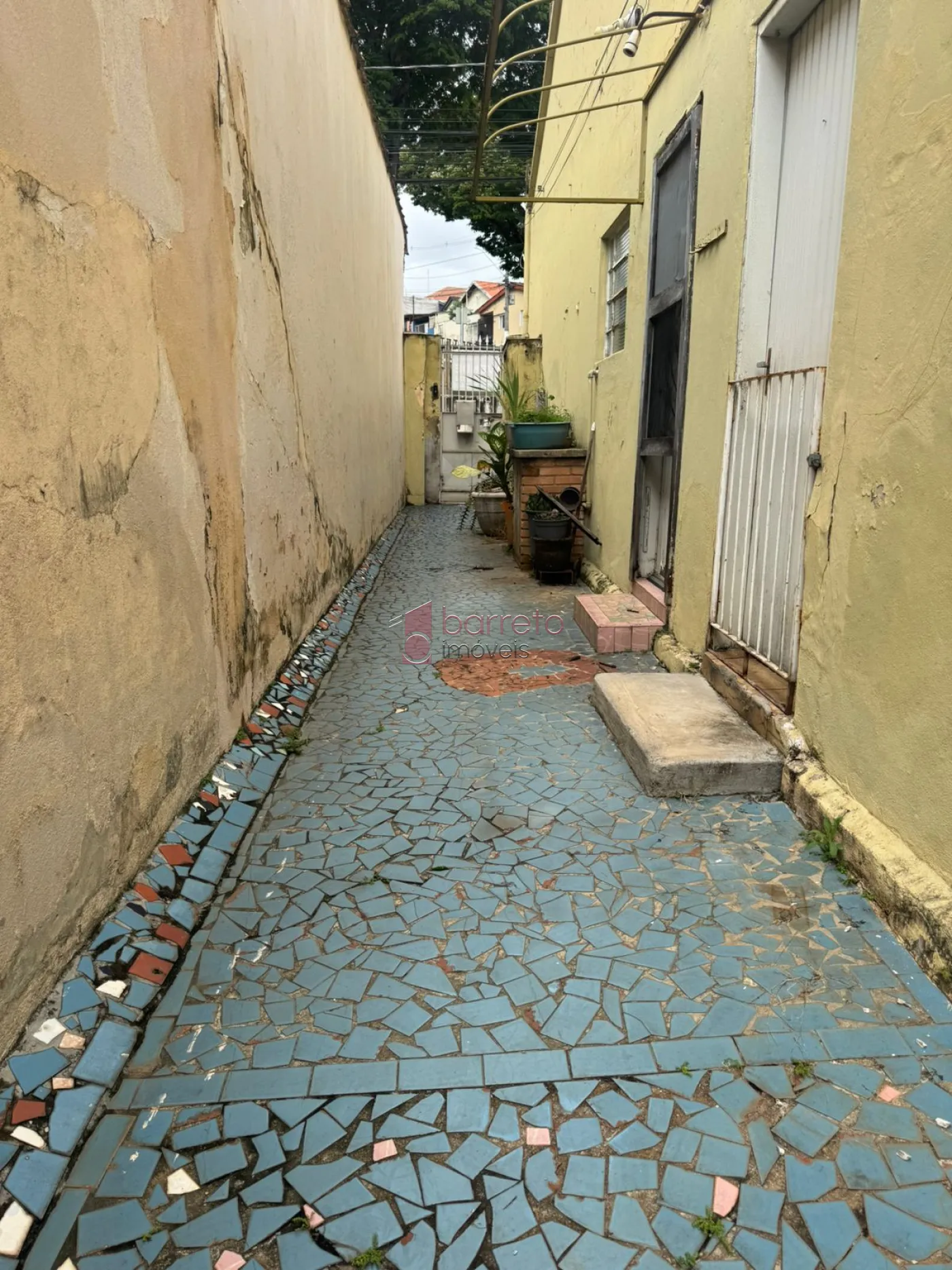 CASA COMERCIAL E RESIDENCIAL À VENDA NO BAIRRO COLÔNIA EM JUNDIAI/SP