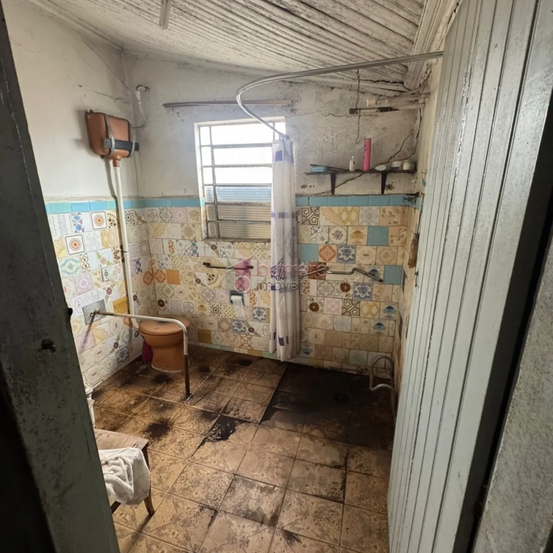 CASA COMERCIAL E RESIDENCIAL À VENDA NO BAIRRO COLÔNIA EM JUNDIAI/SP