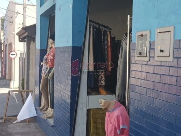 CASA COM SALÃO COMERCIAL PARA VENDA NO COLONIA – JUNDIAÍ/SP