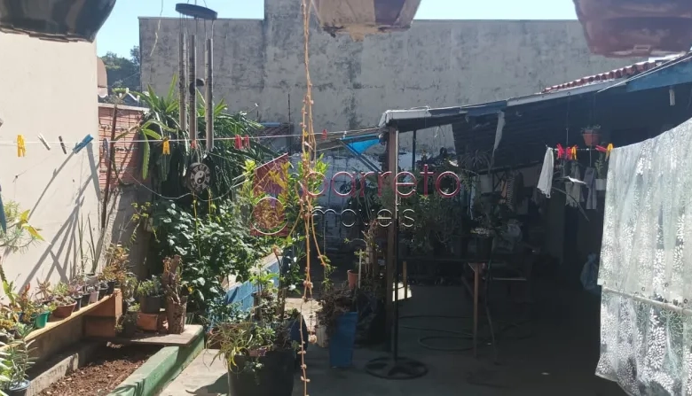 CASA COM SALÃO COMERCIAL PARA VENDA NO COLONIA – JUNDIAÍ/SP